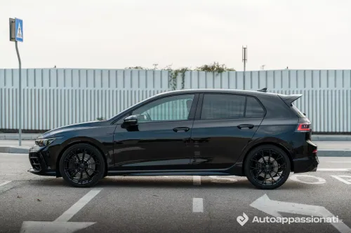 Volkswagen Golf R Black Edition