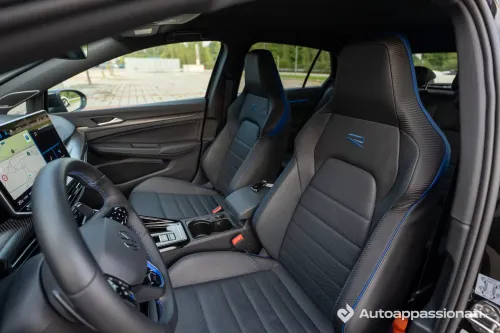 Volkswagen Golf R Black Edition