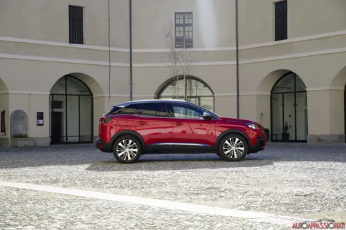 Percorsi Italiani Valle d'Aosta Peugeot 3008