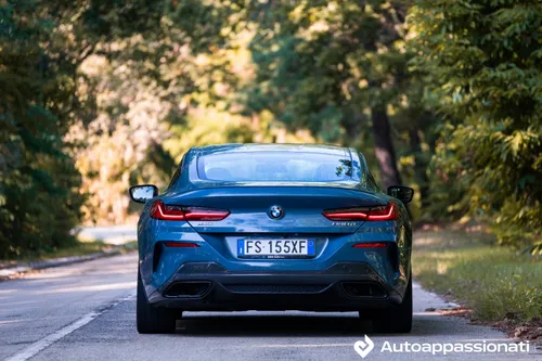 bmw serie 8 840d posteriore