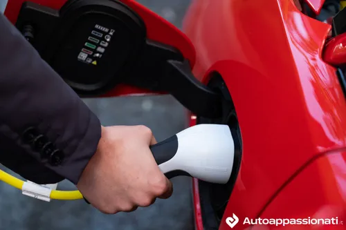 jaguar i pace ricarica