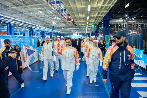 LanciacelebrailpassaggiodellaFiammaOlimpicanelloStabilimentodiMelfi (2)