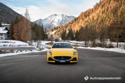 Maserati GranTurismo Trofeo 2026 frontale pieno