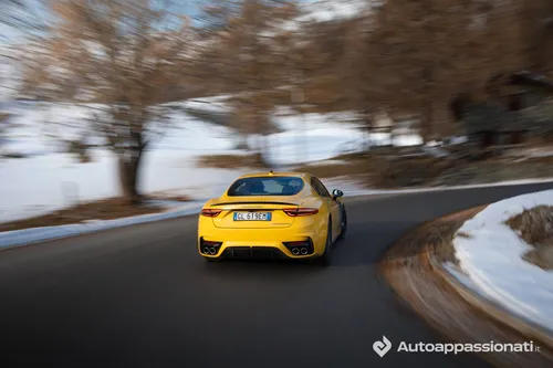 Maserati GranTurismo Trofeo 2026 guida 2