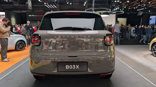 Leapmotor-B03X posteriore