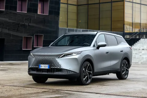 Omoda 7 SHS-P plug-in esterni