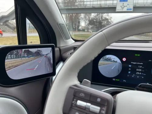 specchietti digitali hyundai ioniq 9