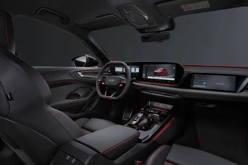 Audi RS 5 Avant gli interni complessivi, tra sedili, infotainment e volante
