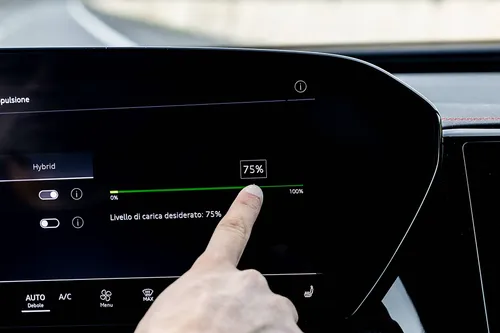 Come attivare il battery charge sull'audi q5 e-hybrid
