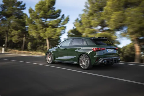 Audi RS 3 Competition Limited dinamica posteriore