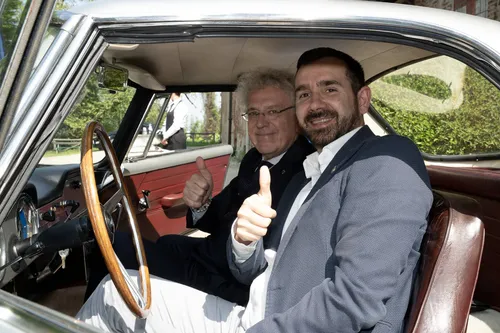 Il presidente di ASI Alberto Scuro pronto a partire sulla Lancia Flaminia Touring GT alimentata a bio-carburanti