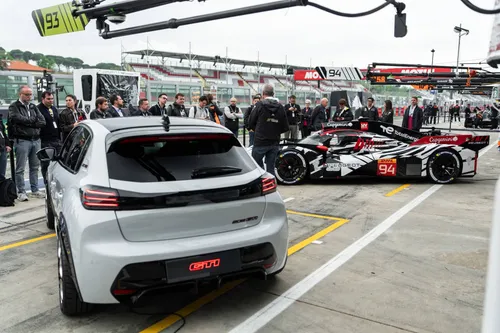 Peugeot 208 GTI 2026 Imola posteriore