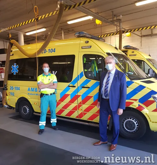 20201105 boz ambulancepost 001