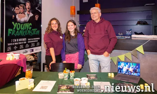 De crew van The Music Company op het Cultuur Festival