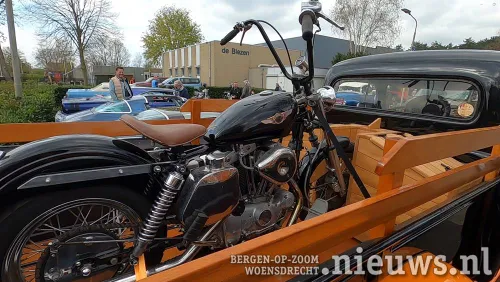 Deze deelnemer kwam met auto en motor !