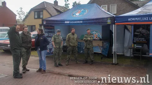 De luchtmacht presenteerde zich ook op de American Day (alleen dit keer zonder crashtender)
