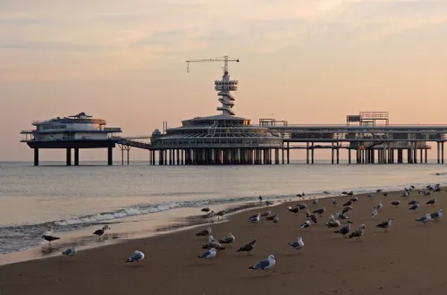 pier hq flickr bert kaufmann cc by 20