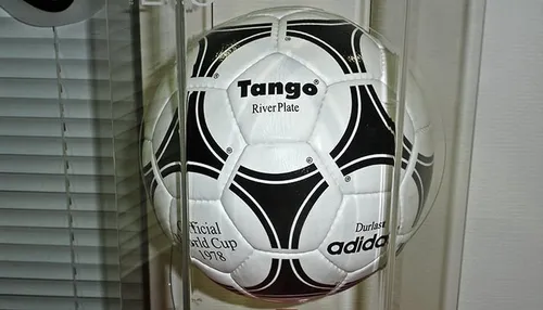 adidas tango argentina river plate 1978 cup official ball banner