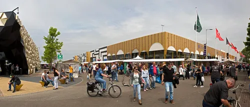 bazaar panorama1 banner