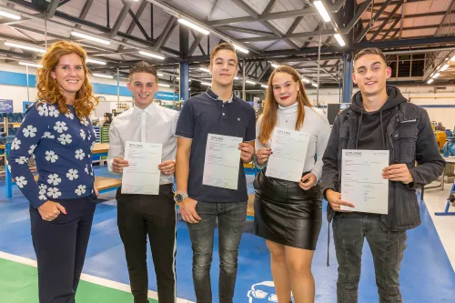 img 7988 diploma uitreiking academy