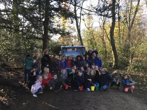 kunstencultuurbeverwijknlwp contentuploads201611sneeuwklokjes in het vondelpark 1 3493869da7c6c3df79af310084485df8c808758d