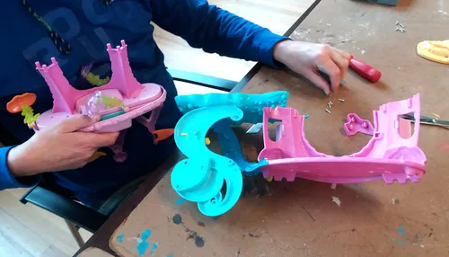 speelgoed repair cafe