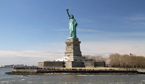 statue of liberty 1392273 1920 2
