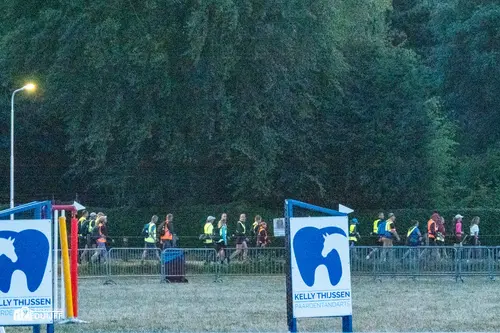 Wandelaars op weg