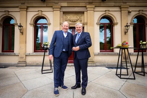 3575 1b96195c14de0162c667cab32c6219bf