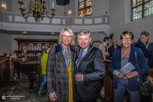 6 tooske ragas en elbert roest