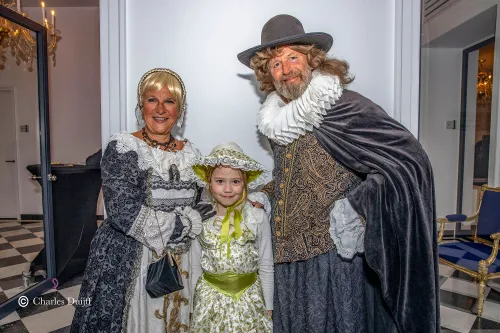 drietal klederdracht1