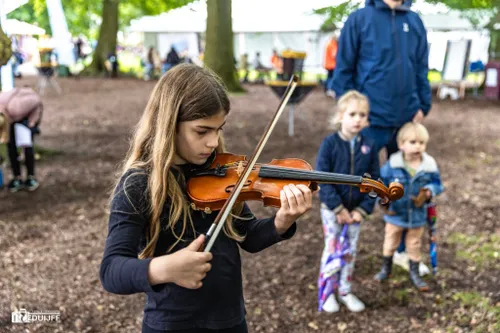 meisje viool 1024x683