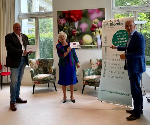 persbericht bloemenkaart