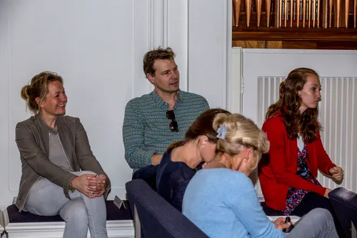 publiek en organiste