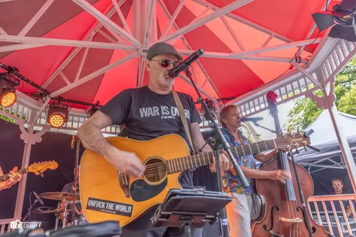 ARTZanger gitarist Gr markt