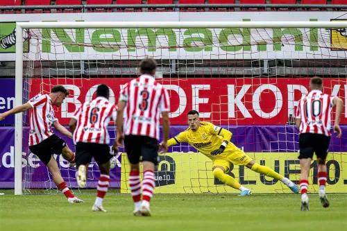 download 137604 s1000x1000