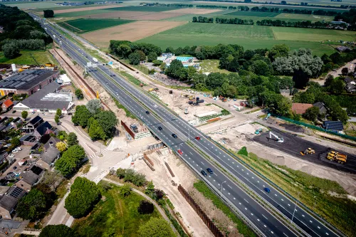 Werkzaamheden aan de Kerkstraat in Raamsdonksveer