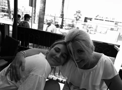 92261383 1751295862144674 r