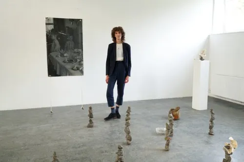 Sam Maske bij zijn werk