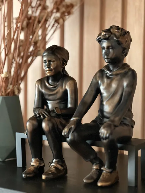 Beeldje van kinderen