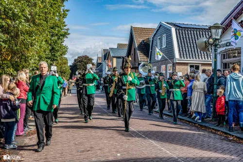 korps groene kleding