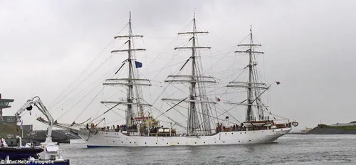 tumblr ntbida8l7j1svvyvco9 12801