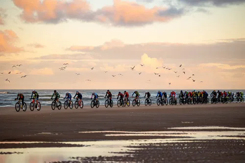 lAvtVE029XFwS4VD7ys8UkFxFYYuMEhxdQMNv1y0