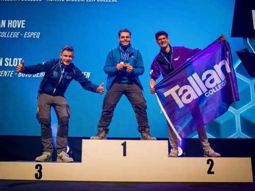 Sam van Hove zilver metselen Talland College