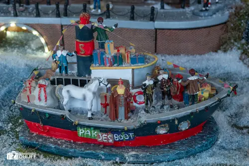 ART Pakjesboot