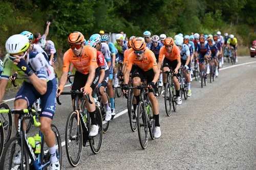 El equipo Euskaltel Euskadi tiene un sinfín de seguidores en el País Vasco