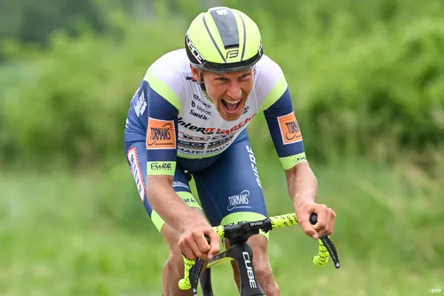 Taco van der Hoorn, sufriendo en plena carrera