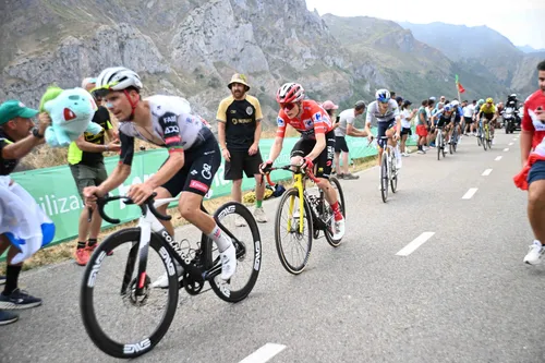 Joao Almeida, a 48 segundos de Jonas Vingegaard en la Vuelta a España