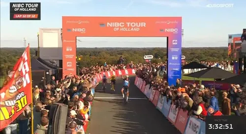 Timo de Jong sorprendió a Christophe Laporte y Lukas Kubis en la etapa 4 del Tour de Holanda 2025