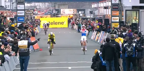 Tibor del Grosso, en la victoria contra Wout van Aert en&nbsp;Heusden-Zolder